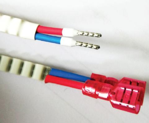 courroie dentée e-belt _ Fixation des connecteurs électriques