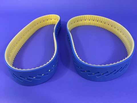 Courroies d'ensacheuses avec un revêtement silicone bleu